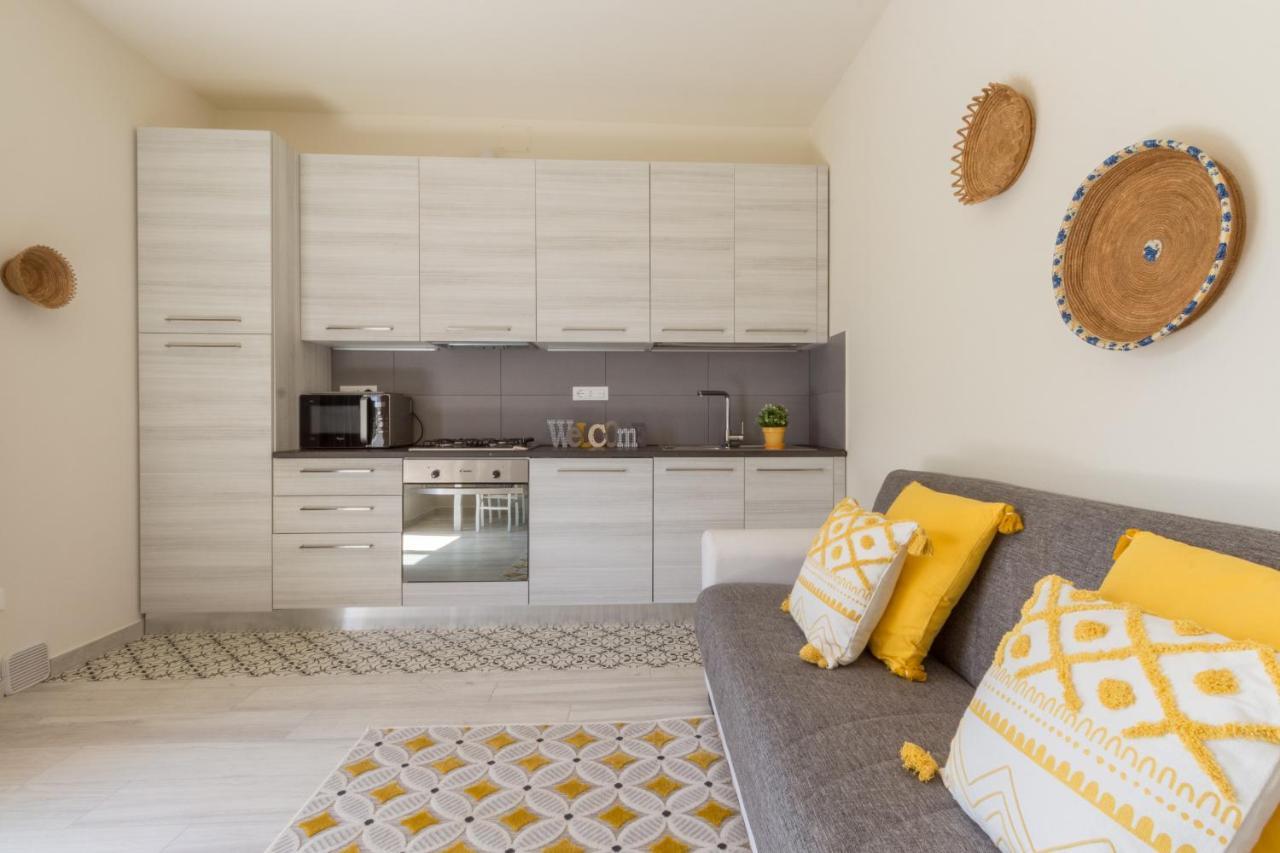 1 - Villa Is Orrosas - Apartments 1 - Sa Crai Apartments Sardinian Experience 로초라이 외부 사진